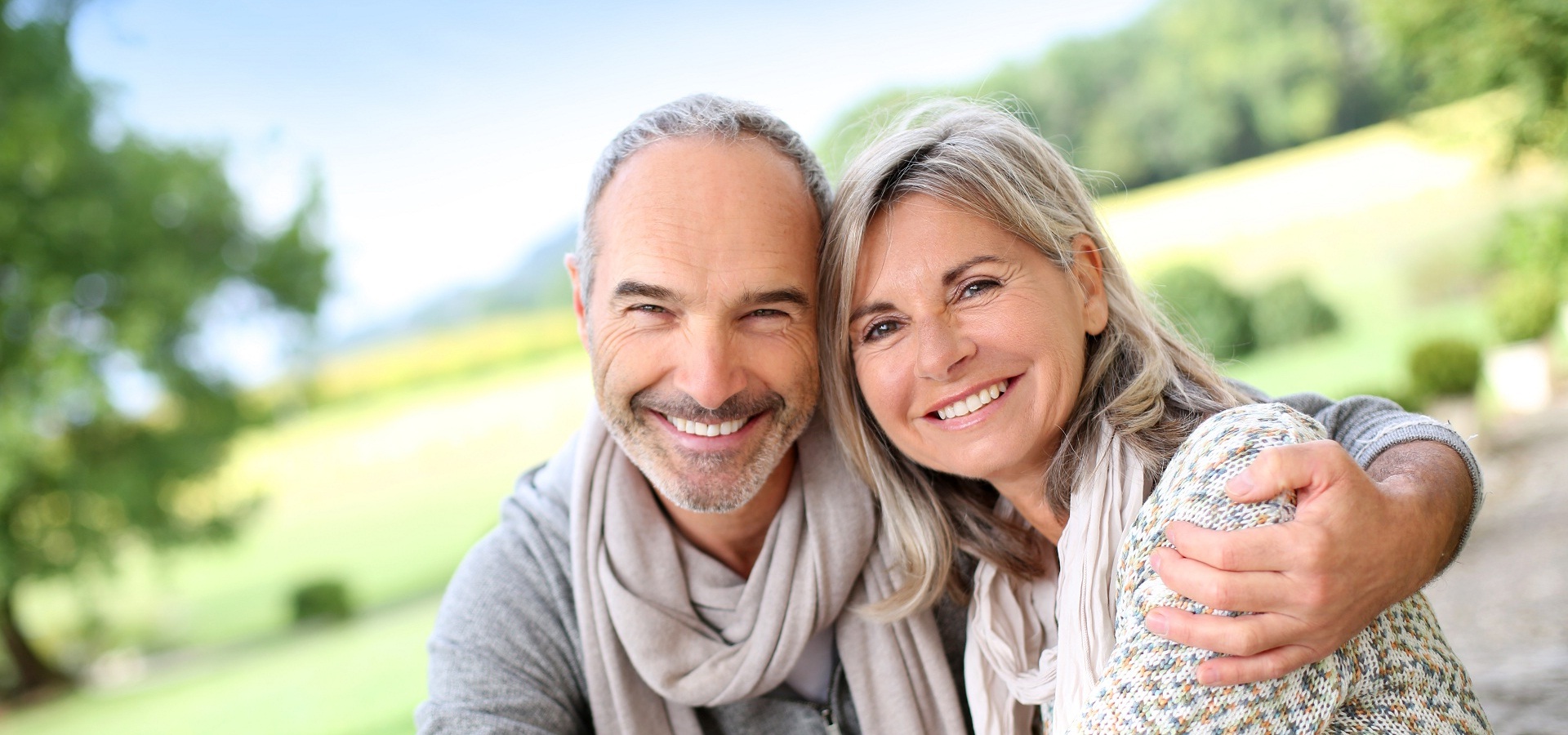 Pessoas idosas felizes